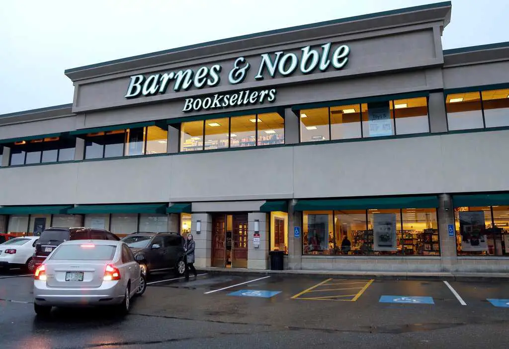 Barnes and Noble Near Me, barnes and noble store locator