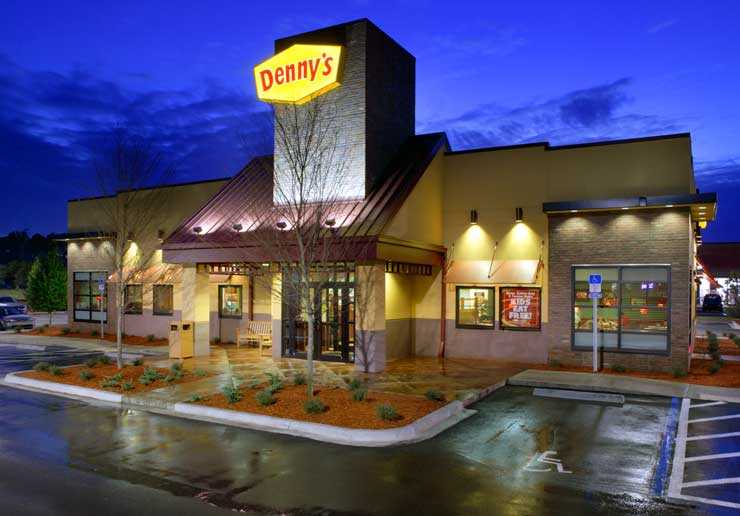 Denny’s Holiday Hours